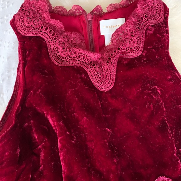 Red Velvet Dress with lace - Picture 3 of 15